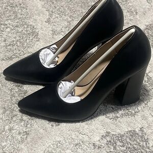 IDIFU IN3 Women's Chunky Block Heels - Pointed Toe Dress Shoes Size 7.5 Black